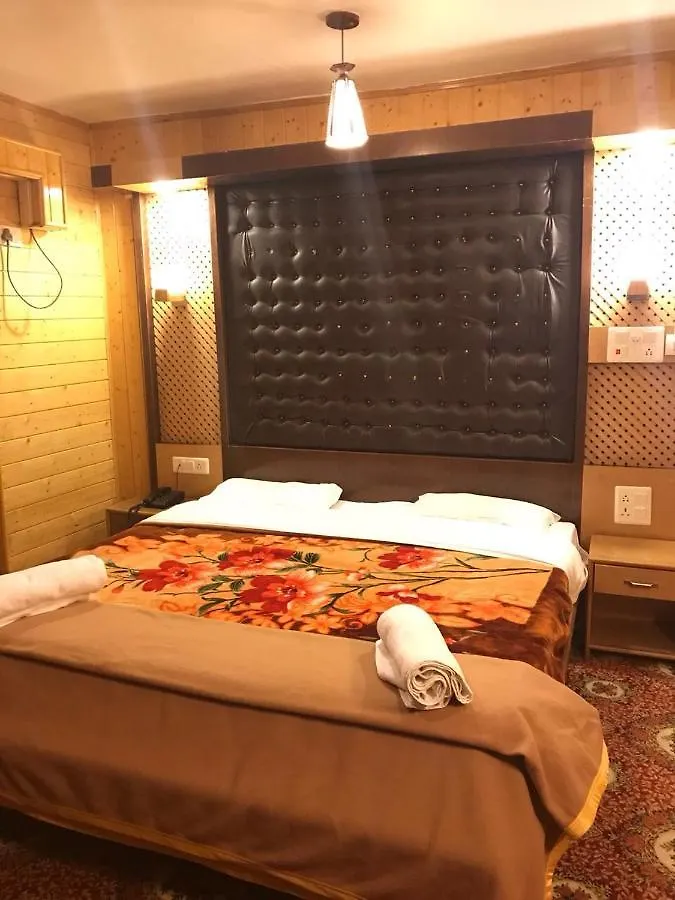 Hotel Akbar Sonāmarg