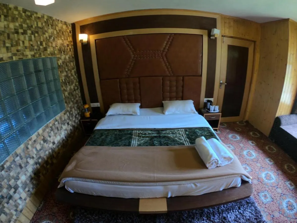 Hotel Akbar Sonamarg 3*,  India