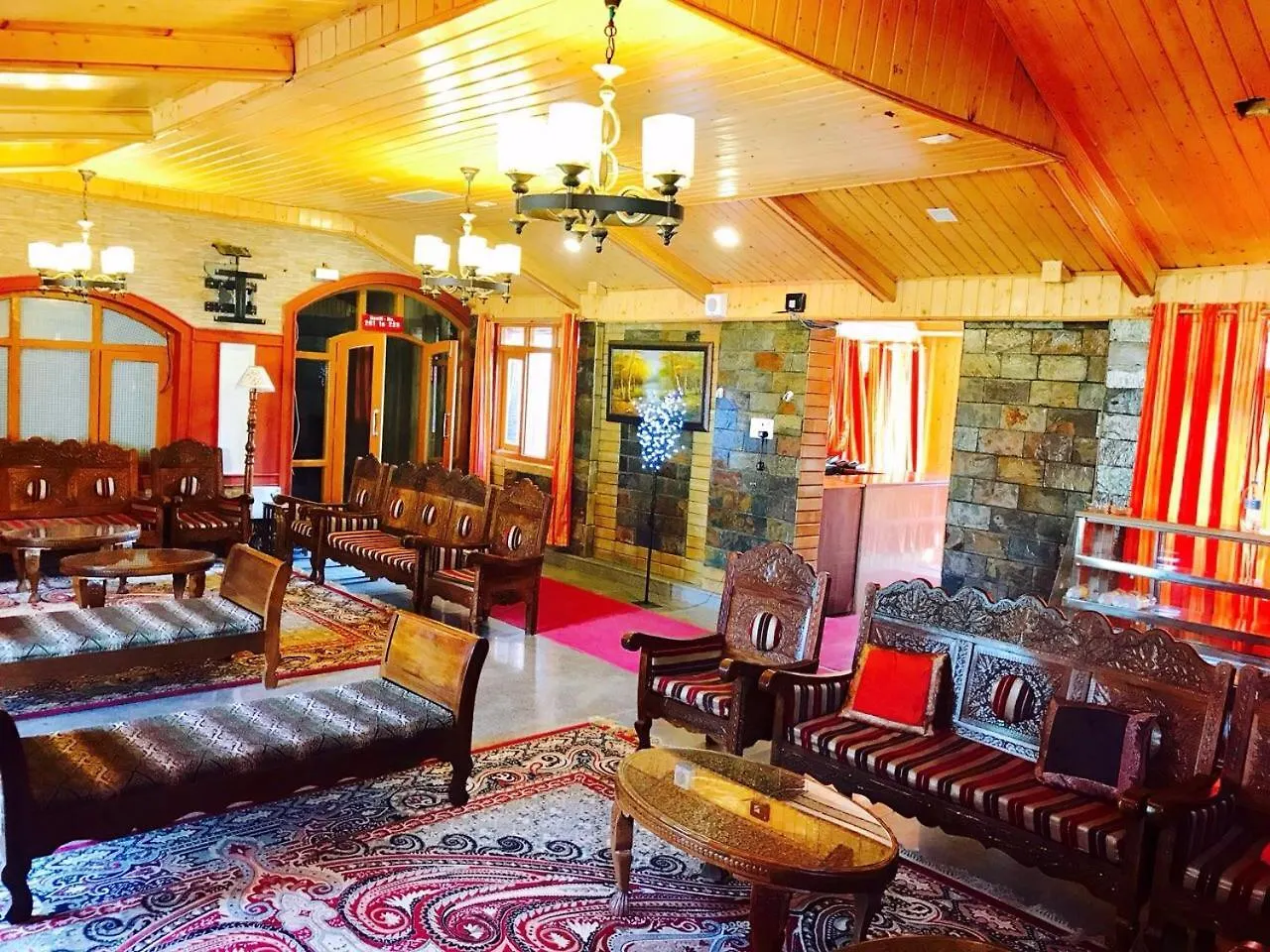 Hotel Akbar Sonamarg 3*,  India